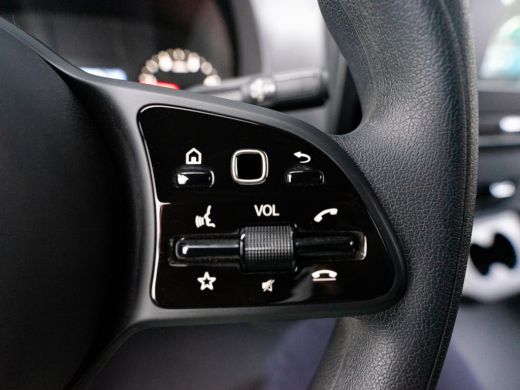 Mercedes Sprinter Bakwagen 317 1.9 CDI 170PK Automaat Elektrische laadklep, MBUX, bijrijdersbank, cruise control, Led ActivLease financial lease