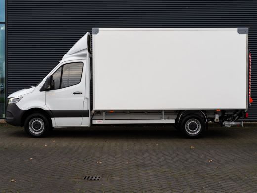 Mercedes Sprinter Bakwagen 317 1.9 CDI 170PK Automaat Elektrische laadklep, MBUX, bijrijdersbank, cruise control, Led ActivLease financial lease