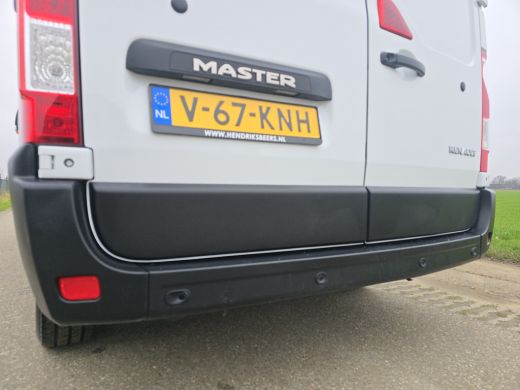 Renault Master T33 2.3 dCi 135 L2 H2 - 135 Pk - Euro 6 - Airco - Cruise Control ActivLease financial lease