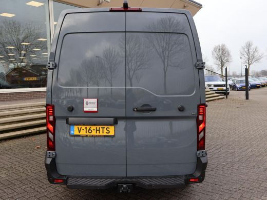 Renault Master T35 2.0 DCI 170 PK L3H2 GRIS URBAIN Renault Master T35 2.0 DCI 170 PK L3H2 GRIS URBAN + 18 INCH /... ActivLease financial lease
