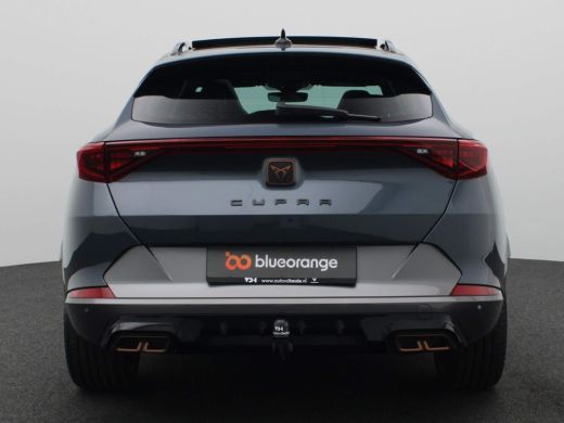 Seat Formentor 1.4 e-Hybrid VZ Performance 245PK DSG trekhaak, achteruitrijcamera, stuur-stoelverwarming, panora... ActivLease financial lease
