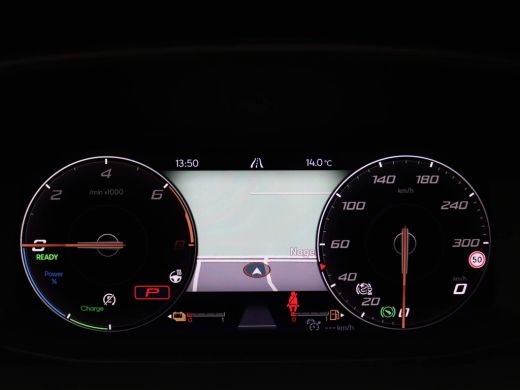 Seat Formentor 1.4 e-Hybrid VZ Performance 245PK DSG trekhaak, achteruitrijcamera, stuur-stoelverwarming, panora... ActivLease financial lease