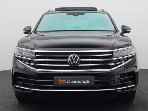 Volkswagen Touareg 3.0 TSi eHybrid 4MOTION Elegance 382PK DSG Luchtvering, Servosluiting, Pano-Schuifdak, 360gr Came... ActivLease financial lease