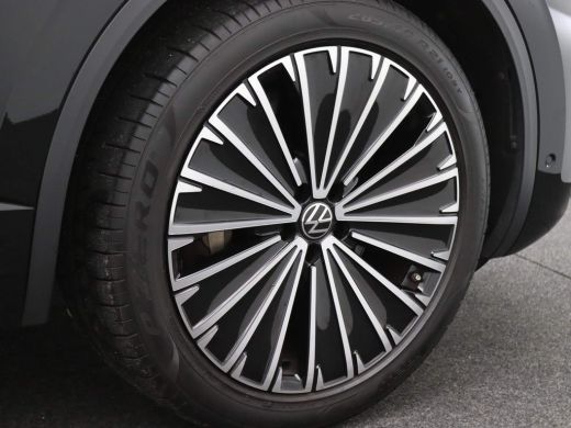 Volkswagen Touareg 3.0 TSi eHybrid 4MOTION Elegance 382PK DSG Luchtvering, Servosluiting, Pano-Schuifdak, 360gr Came... ActivLease financial lease