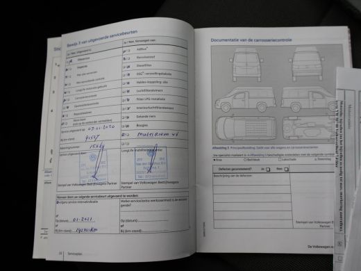 Volkswagen Transporter Kombi 2.0 TDI 150 PK L2H1 9-PERSOONS INCL. BTW EN BPM - EURO 6 ActivLease financial lease