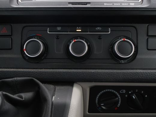 Volkswagen Transporter Kombi 2.0 TDI 150 PK L2H1 9-PERSOONS INCL. BTW EN BPM - EURO 6 ActivLease financial lease