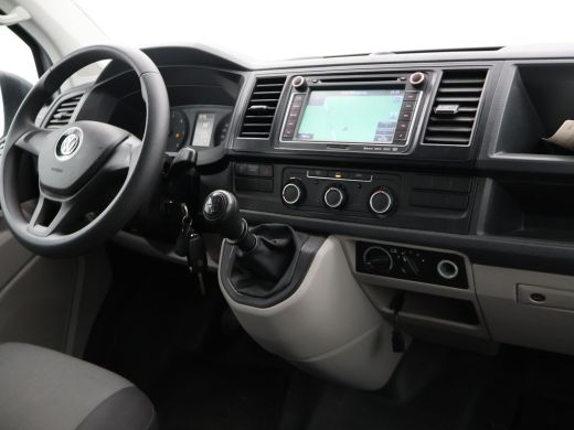 Volkswagen Transporter Kombi 2.0 TDI 150 PK L2H1 9-PERSOONS INCL. BTW EN BPM - EURO 6 ActivLease financial lease