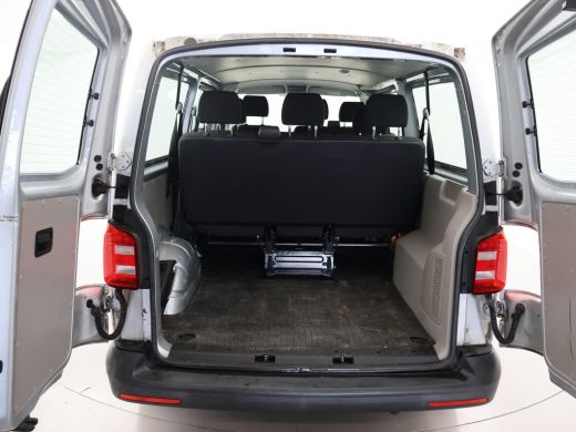 Volkswagen Transporter Kombi 2.0 TDI 150 PK L2H1 9-PERSOONS INCL. BTW EN BPM - EURO 6 ActivLease financial lease