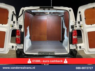 Peugeot Expert 2.0 BlueHDI 123pk L3H1 Euro6 Airco | Cruisecontrol | 2500kg Trekhaak Parkeersensoren Peugeot Expert 2.0 BlueHDI 123pk L3H1 Euro6 Airco | Cruisecontrol | 2500kg Trekhaak Parkeersensoren