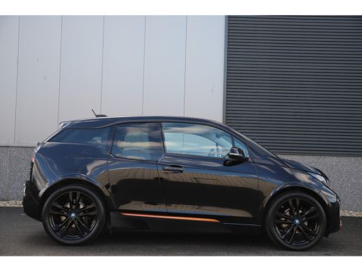 BMW i3 S 184pk 120Ah 42 kWh*RoadStyle Edition*/Leder/w-pomp/3-fase ActivLease financial lease