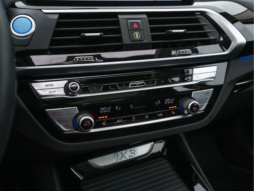 BMW iX3 Executive 80 kWh [ 3-Fase ] (INCL-BTW) *PANO | FULL-LED | ADAPTIVE-CRUISE | VERNASCA-FULL-LEATHER... ActivLease financial lease