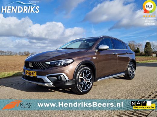 Fiat Tipo Cross 1.0 Life - 100 Pk - Euro 6 - Navi - ParkeerCamera - Cruise Control Fiat Tipo Cross 1.0 Life - 100 Pk - Euro 6 - Navi - ParkeerCamera - Cruise Control