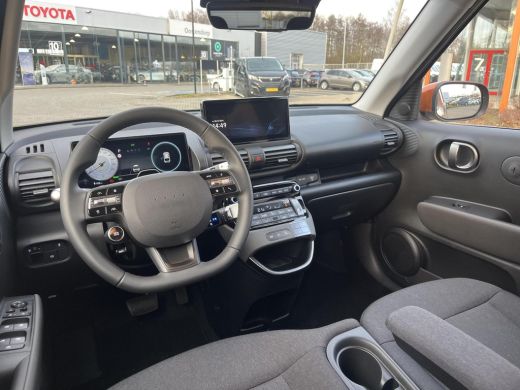 Hyundai Inster Pulse 49 kWh | Nu in de showroom in Helmond! | 370km WLTP | 17" wielen | ActivLease financial lease