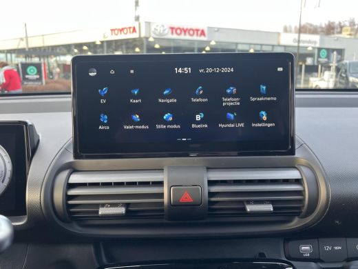 Hyundai Inster Pulse 49 kWh | Nu in de showroom in Helmond! | 370km WLTP | 17" wielen | ActivLease financial lease