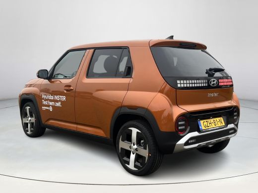 Hyundai Inster Pulse 49 kWh | Nu in de showroom in Helmond! | 370km WLTP | 17" wielen | ActivLease financial lease