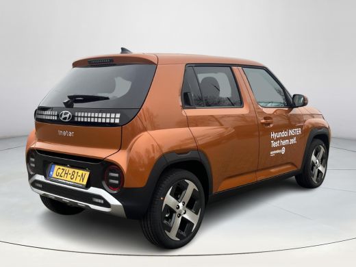 Hyundai Inster Pulse 49 kWh | Nu in de showroom in Helmond! | 370km WLTP | 17" wielen | ActivLease financial lease