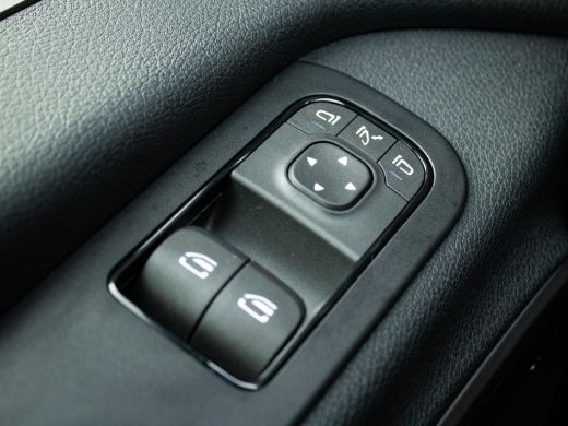 Mercedes Sprinter 319 1.9 CDI L2H2 Pro 190 PK Automaat 3.500 kg trekgewicht, Distronic, LED koplampen, lichtmetalen... ActivLease financial lease