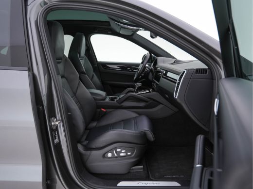 Porsche Cayenne Coupé 3.0 E-Hybrid (INCL-BTW) Aut. *PANO | ADAPTIVE-CRUISE | SPORT-CHRONO | FULL-LEATHER | FULL-LED | M... ActivLease financial lease