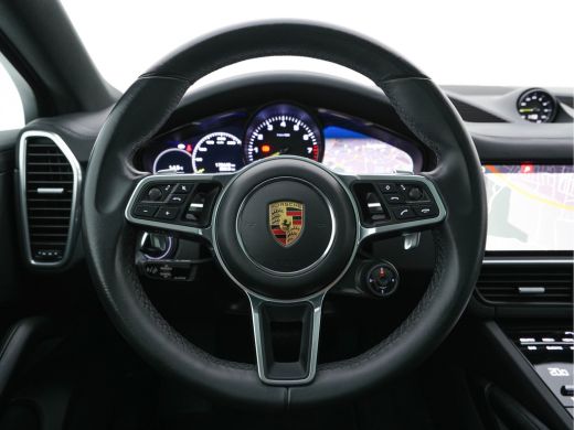 Porsche Cayenne Coupé 3.0 E-Hybrid (INCL-BTW) Aut. *PANO | ADAPTIVE-CRUISE | SPORT-CHRONO | FULL-LEATHER | FULL-LED | M... ActivLease financial lease