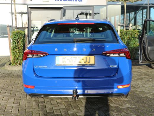 Skoda Octavia Combi 1.0 e-TSI Business Edition TREKHAAK NAVI ADAP NL AUTO ActivLease financial lease