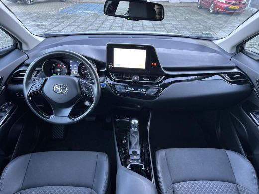 Toyota C-HR 2.0 Hybrid Dynamic **NAVIGATIE/ ANDROID AUTO & APPLE CARPLAY/ ADAPTIVE CRUISE CONTROL/ 36 MAANDEN... ActivLease financial lease