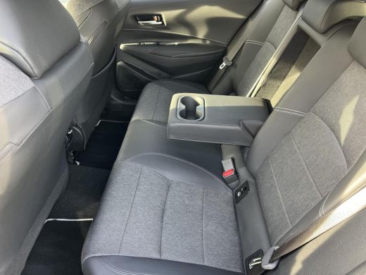 Toyota Corolla Touring Sports Hybrid 140 Dynamic | Navigatie | Stoel- + stuurverwarming | Parkeersensoren | Carplay | ActivLease financial lease
