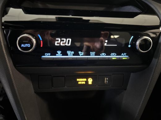 Toyota Yaris Cross 1.5 Hybrid Dynamic ActivLease financial lease