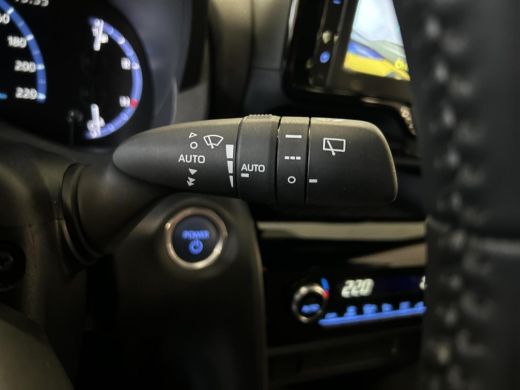 Toyota Yaris Cross 1.5 Hybrid Dynamic ActivLease financial lease