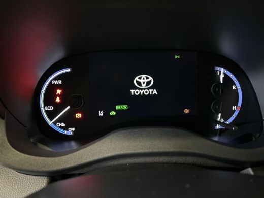 Toyota Yaris Cross 1.5 Hybrid Dynamic ActivLease financial lease