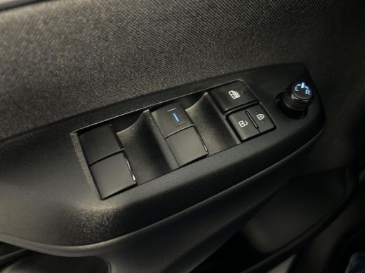 Toyota Yaris Cross 1.5 Hybrid Dynamic ActivLease financial lease
