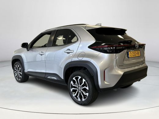 Toyota Yaris Cross 1.5 Hybrid Dynamic ActivLease financial lease