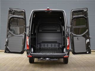 Mercedes Sprinter 319 1.9 CDI L2H2 Pro 190 PK Automaat 3.500 kg trekgewicht, Distronic, LED koplampen, lichtmetalen...