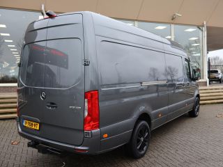 Mercedes Sprinter 319 3.0 CDI V6 AUT. L3H2 - 3500 KG TREKHAAK | MBUX BREEDBEELD | 18 INCH LMV | CAMERA