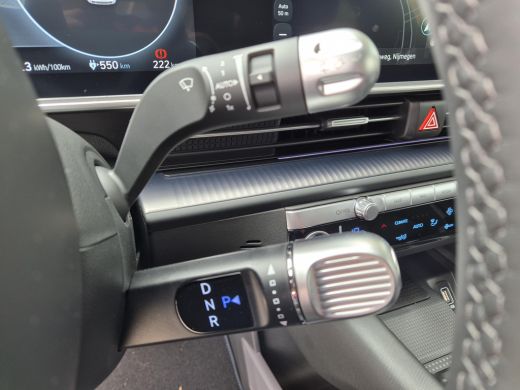 Hyundai IONIQ 6 Connect 77.4 kWh | 20" Lichtmetalen velgen | V2L | Warmtepomp | Apple Carplay | 18" Winterbanden ... ActivLease financial lease