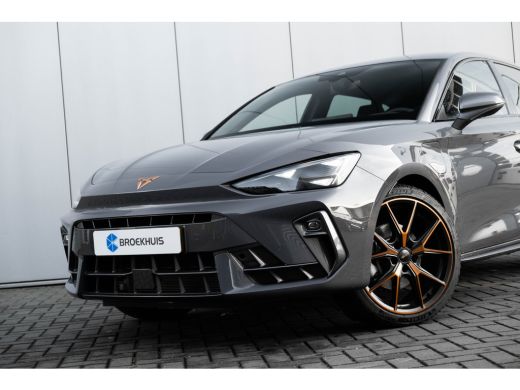 Seat Leon Business | CUPRA Soundsystem | Copper Ambient Light | 19 inch LM | Privacy glas | Verwarmbare sto... ActivLease financial lease