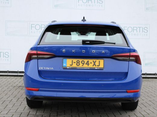Skoda Octavia Combi 1.0 TSI Ambition NL AUTO | PDC | NIEUWE TYPE! CARPLAY | LMV | ActivLease financial lease