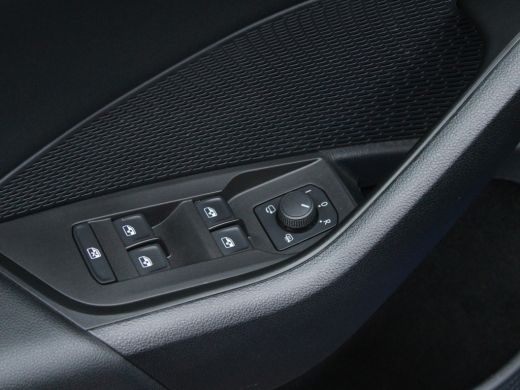 Skoda Octavia Combi 1.0 TSI Ambition NL AUTO | PDC | NIEUWE TYPE! CARPLAY | LMV | ActivLease financial lease
