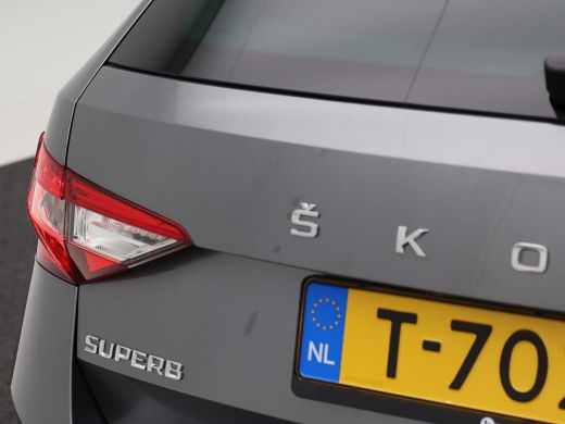 Skoda Superb Combi 1.5 TSi 150 Pk Automaat Business Edition | Cruise | Sensoren | Carplay | ECC | DAB | Navi |... ActivLease financial lease