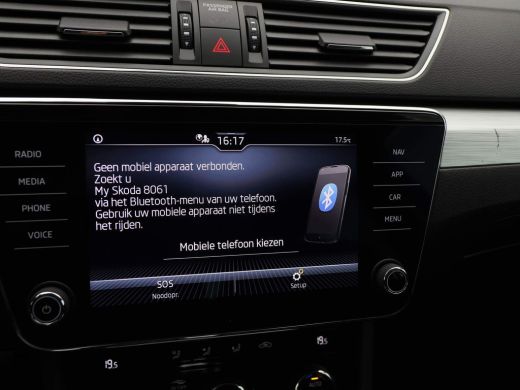 Skoda Superb Combi 1.5 TSi 150 Pk Automaat Business Edition | Cruise | Sensoren | Carplay | ECC | DAB | Navi |... ActivLease financial lease