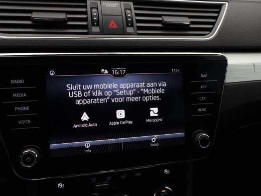Skoda Superb Combi 1.5 TSi 150 Pk Automaat Business Edition | Cruise | Sensoren | Carplay | ECC | DAB | Navi |... ActivLease financial lease