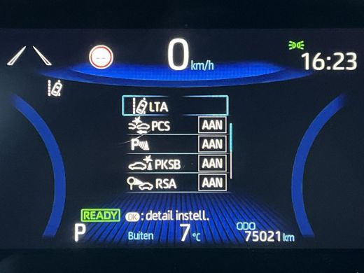 Toyota Corolla 2.0 Hybrid Executive | Navigatie | Inkparkeerhulp | Stoelverwarming | Carplay | 18 inch LM-velgen | ActivLease financial lease