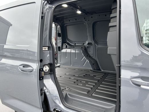 Volkswagen Caddy | DSG | Led | Digitaal Display | Trekhaak | Camera | Multistuur ActivLease financial lease