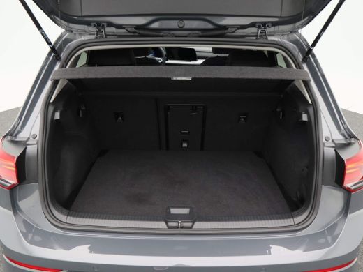Volkswagen Golf 1.0 eTSi 110 Pk Automaat | Navigatie | Adaptive Cruise | Privacy Glass | Parkeersensoren | 28.554... ActivLease financial lease