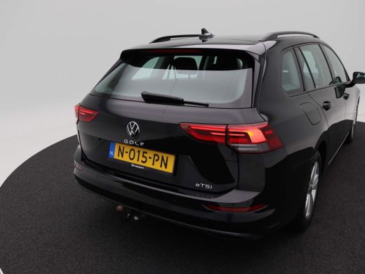 Volkswagen GOLF Variant 1.0 eTSi 110 Pk Automaat Life | Trekhaak | Adap. Cruise | ECC | Carplay | Parkeersensoren | Navi ... ActivLease financial lease