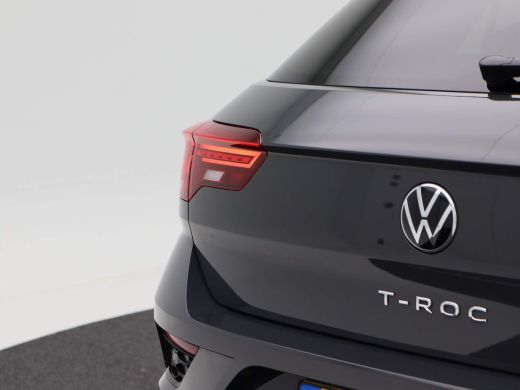 Volkswagen T-Roc 1.5 TSi 150 Pk Automaat R-Line Volkswagen T-Roc 1.5 TSi 150 Pk Automaat Sport Business R | Elektr... ActivLease financial lease