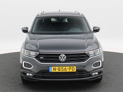 Volkswagen T-Roc 1.5 TSi 150 Pk Automaat R-Line Volkswagen T-Roc 1.5 TSi 150 Pk Automaat Sport Business R | Elektr... ActivLease financial lease