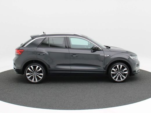 Volkswagen T-Roc 1.5 TSi 150 Pk Automaat R-Line Volkswagen T-Roc 1.5 TSi 150 Pk Automaat Sport Business R | Elektr... ActivLease financial lease