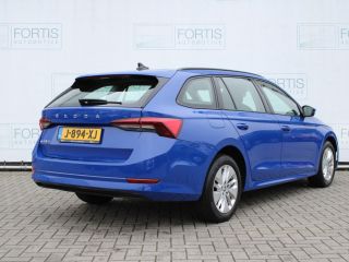 Skoda Octavia Combi 1.0 TSI Ambition NL AUTO | PDC | NIEUWE TYPE! CARPLAY | LMV |