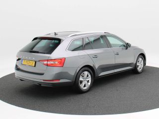 Skoda Superb Combi 1.5 TSi 150 Pk Automaat Business Edition | Cruise | Sensoren | Carplay | ECC | DAB | Navi |...