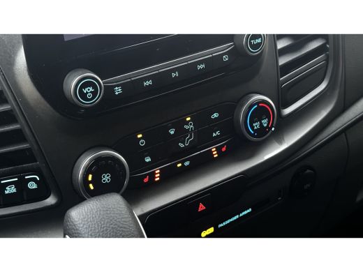 Ford Transit Custom 300 2.0 TDCI L2H1 Trend Automaat | Winterpakket | Cruise Controle | Airco | Carplay ActivLease financial lease